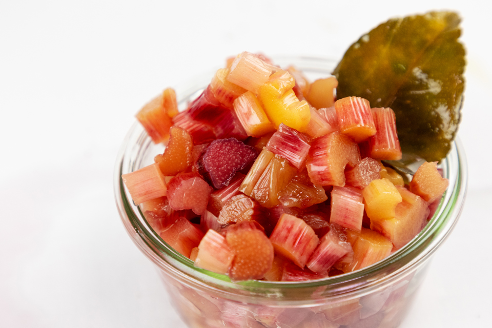 Lime- og ingefærsyltede rabarber