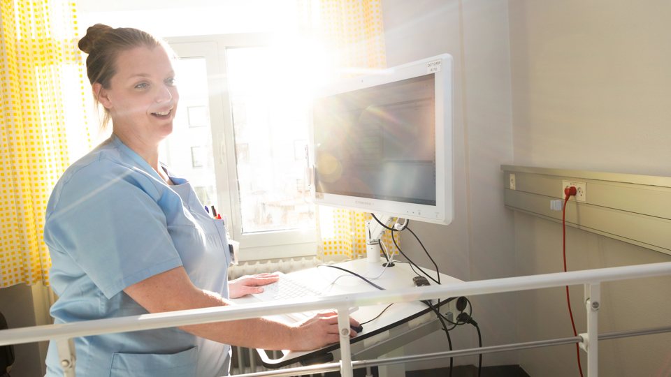 Sygeplejerske ved mobil station 