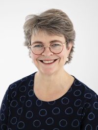 Portræt af chefjordemoder Anne Uller